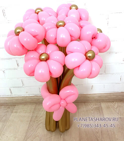 Яркие ромашки из шаров на стойке — купить в интернет-магазине Onballoon по цене руб.