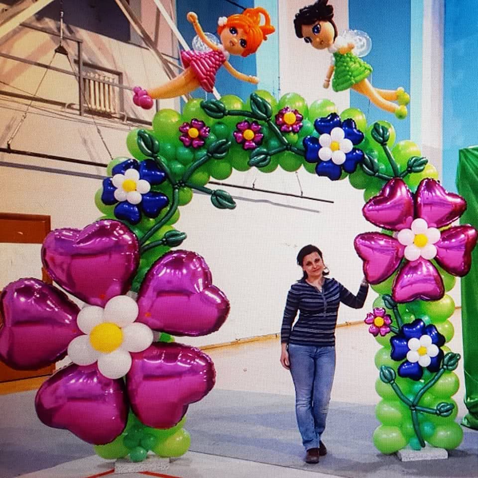 Цветы из воздушных шаров на свадьбу: процесс изготовления - Статьи