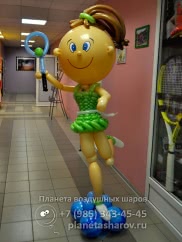 Теннисистка из шаров