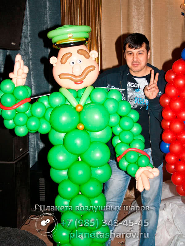 Подарок военному из воздушных шаров