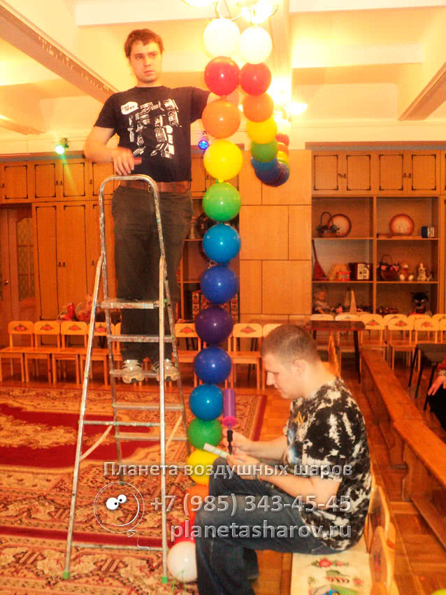 Оформление шарами выпускного в саду