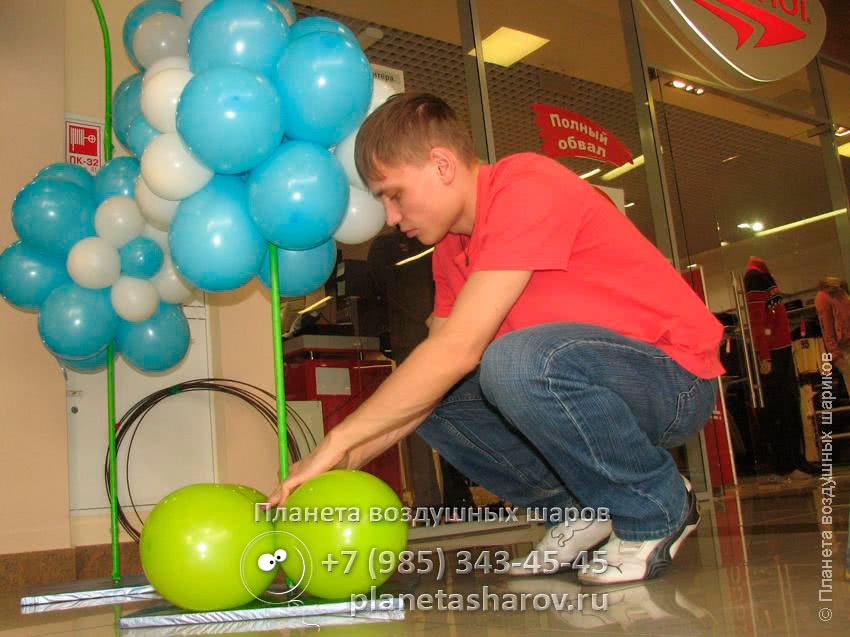 Украшение открытия магазина шарами Украшение открытия магазина шарами