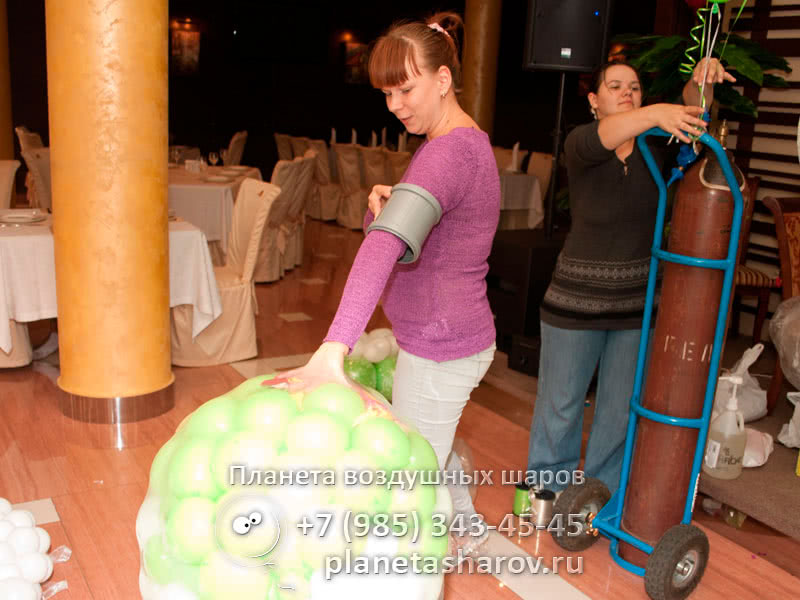 Оформление воздушными шарами свадьбы