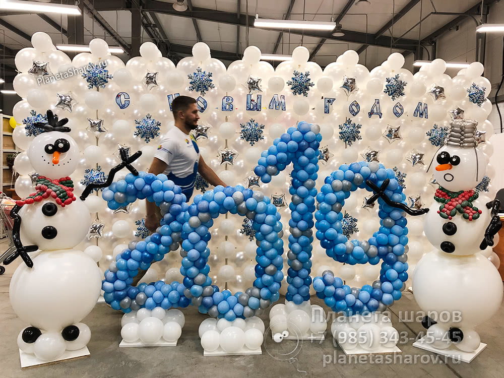 Снеговики из шаров