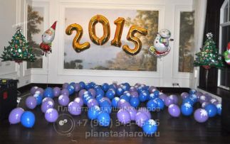 Украшение воздушными шарами на новый год
