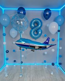 Шары с самолетом