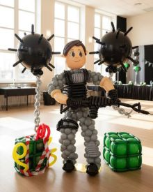 Военный набор с ружьем из шаров