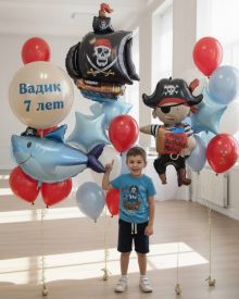 Композиция с пиратом