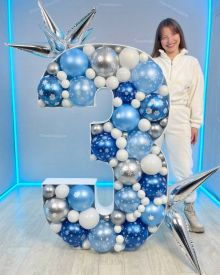 Цифра со снежинками