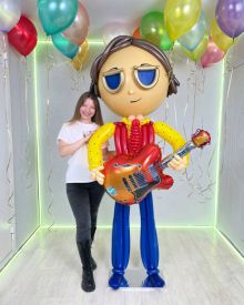 Стиляга с гитарой