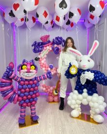 Шары в стиле Алиса в Стране Чудес