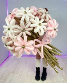 Букет с розово-золотыми цветами