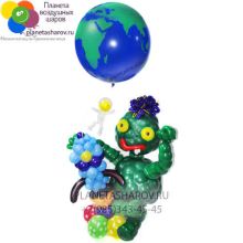 Инопланетянин с ракетой и шариками