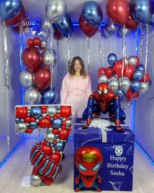 Набор шаров с человеком пауком