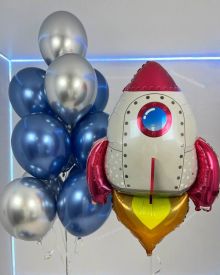 Фонтан шаров с ракетой