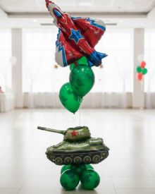 Фонтан с танком и самолетом