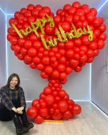 Плоское сердце из воздушных шаров