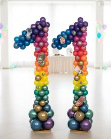 Цифра одиннадцать в стиле игры