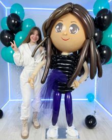 Модная девушка 