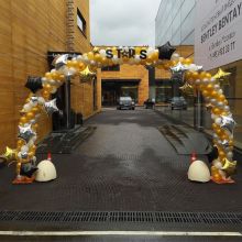 Праздничная арка из шаров