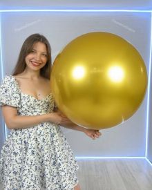 Большие золотые шары