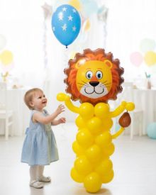 Лев из воздушных шаров