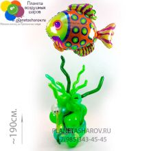 Рыбка в водорослях из шаров