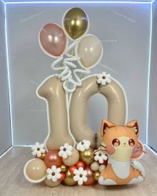 Бежевая цифра с котиком