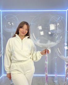 Баблс с белыми перьями