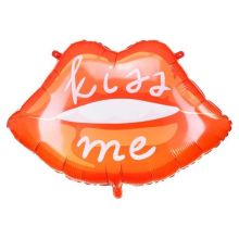  Губы KISS ME