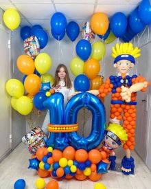 Композиция аниме из шаров на 10 лет