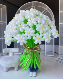 Большой букет ромашек