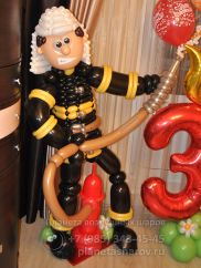 Подарок пожарному из воздушных шаров