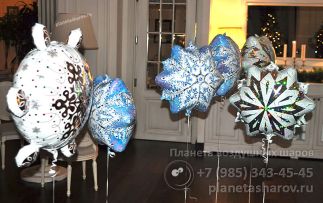 Украшение воздушными шарами на новый год