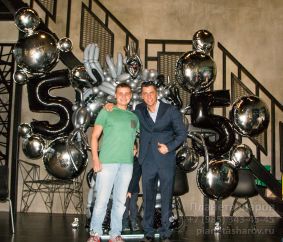 Мегатрон из воздушных шаров Мегатрон из воздушных шаров