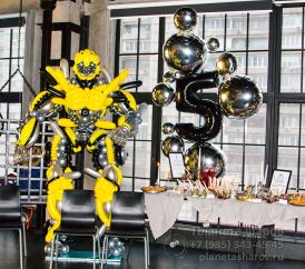 Мегатрон из воздушных шаров Мегатрон из воздушных шаров