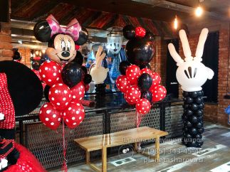 Минни Маус украшение воздушными шарами