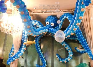 Огромный осьминог из шаров Огромный осьминог из шаров