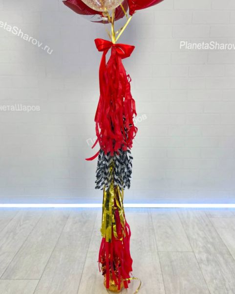 Фонтан из шариков с микки маусом