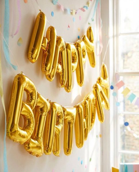 Золотая надпись Happy Birthday