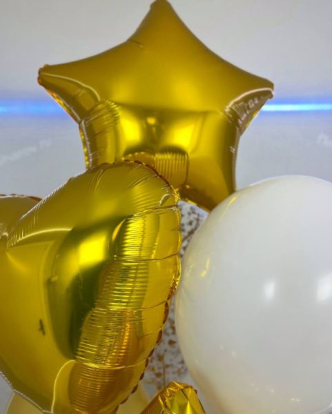 Золотой фонтан шаров