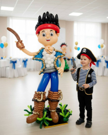 Пират из шаров