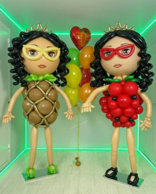 Две подружки