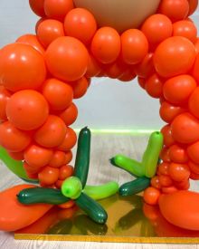 Белка из шаров