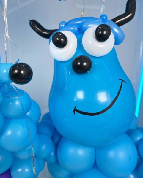 Голубой монстр