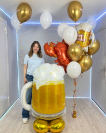 Кружка пива из шаров