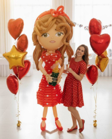 Девушка с шампанским из шаров