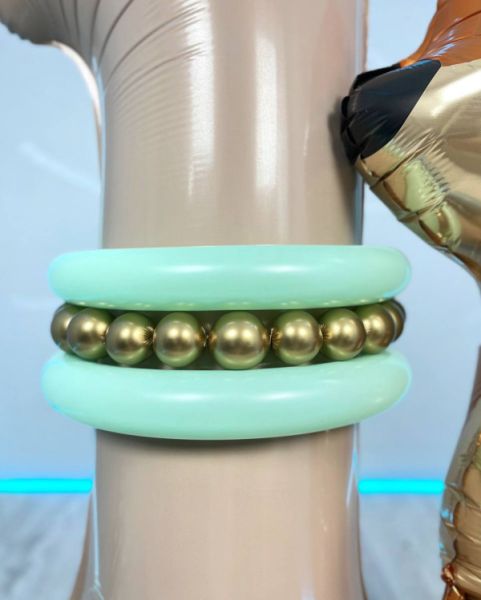 Цифра с маленькими животными