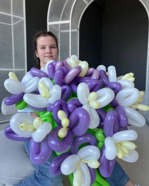 Лилии из шаров