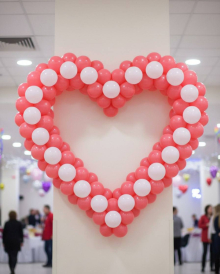 Сердце из шаров вкрапинку